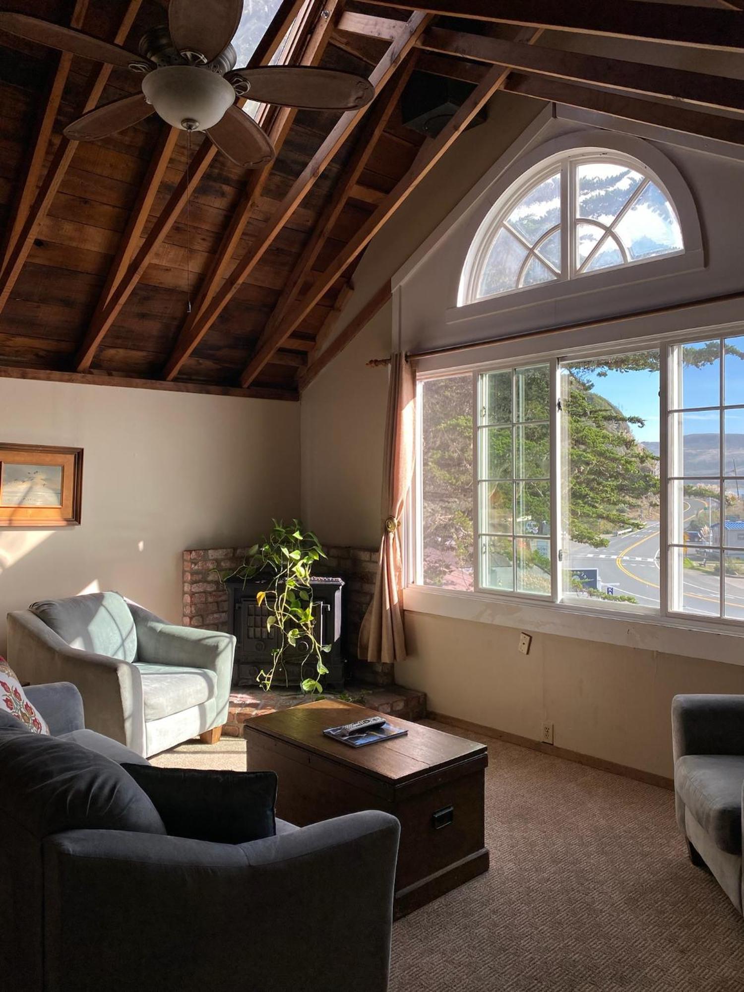 Inn Jenner Inn